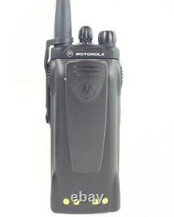 Motorola Ht750 Vhf 136-174 Mhz 16ch 5w Radio Conventionnelle Bidirectionnelle Aah25kdc9aa3an