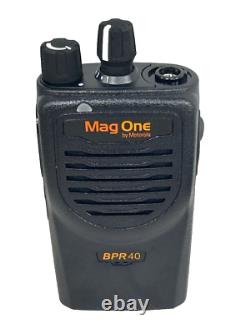 Motorola Mag One BPR40 Radio bidirectionnel UHF de 4 watts 450-470 MHz AAH84RCS