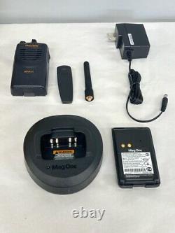 Motorola Mag One BPR40 Radio bidirectionnel UHF de 4 watts 450-470 MHz AAH84RCS
