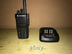 Motorola Mototrbo Xpr7550e 404-512mhz Uhf Radio Portable À Deux Sens