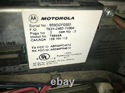 Motorola Mtr2000 435-470mhz Uhf Modèle T5544a Repeater Avec Preselecteur