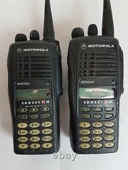 Motorola Mtx960 Portable Radio Bidirectionnelle Quantité Fournie 2 Utilisé