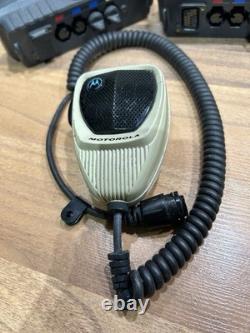 Motorola PM1500 VHF 136-174MHz Radio Mobile Numérique AAM79KTD9PW5AN 2 Unités Principales