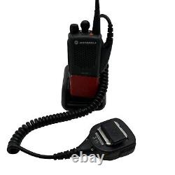 Motorola PR860 Émetteur-Récepteur Bi-Directionnel Bande Basse 35-50 MHz avec Chargeur AAH45CEC9AA3AN