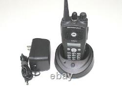 Motorola Pr400 Uhf Radio 64 Ch 438-470 Clavier D'affichage Complet Cp200