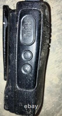 Motorola RDU4100 radio bidirectionnelle UHF avec batteries TESTÉE