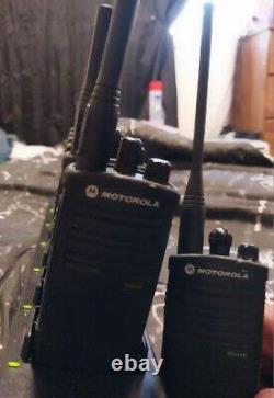 Motorola RDX RDU4100 Radio bidirectionnel 7 Pack avec station de chargement