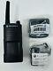 Motorola Rmm2050 Radio Bidirectionnel Sur Site Avec Chargeur Et Clip
