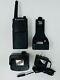 Motorola Rmm2050 Radio Bidirectionnel Sur Site Avec Chargeur Et Clip