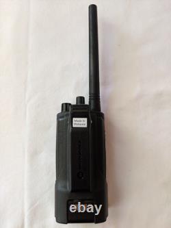 Motorola RMV2080 Radio bidirectionnelle professionnelle VHF à 8 canaux