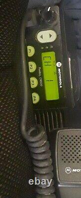 Motorola Radius CM300 146174MHz FM VHF 40W 32 Canaux Radio Bidirectionnelle Analogique