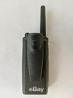 Motorola Rdu2080d Uhf Radio À Deux Voies. 2 Watts 8 Canaux