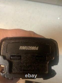 Motorola Rmu2080d Uhf Radio Bidirectionnelle 2 Watts 8 Canaux Avec Batt