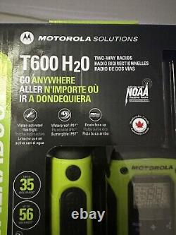Motorola Solutions T600 35 Miles Waterproof Two-Way Radio Green, 2-Pack
<br/>Traduction en français: Motorola Solutions T600 Radio bidirectionnelle étanche 35 milles vert, pack de 2