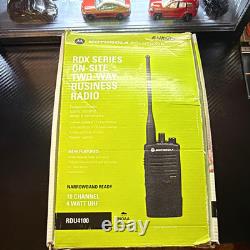 Motorola Solutions série RDX RDU4100 radio bidirectionnelle portable UHF avec alerte NOAA