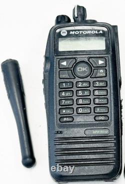 Motorola TRBO XPR6550 XPR 6550 UHF 403-470 MHz AAH55QDH9LA1AN avec batterie