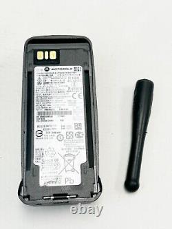 Motorola TRBO XPR6550 XPR 6550 UHF 403-470 MHz AAH55QDH9LA1AN avec batterie