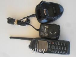 Motorola Two Way Radio Mth800 Radio Avec Chargeur De Bureau