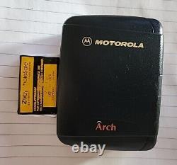 Motorola Vintage Pagewriter 2000x / Pager Arch /Two-Way Wireless<br/>	 <br/>
Translation: Motorola Vintage Pagewriter 2000x / Arch de Pager / Sans fil bidirectionnel
