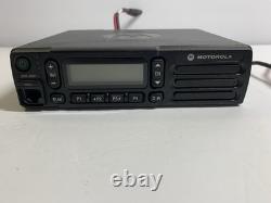 Motorola XPR2500 MOTOTRBO UHF Radio Bi-Directionnel AAM02QNH9JA1AN PMLN6441A RADIO SEULE