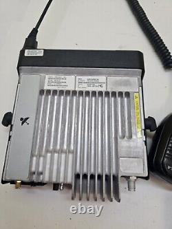 Motorola XPR5550 MOTOTRBO 136-174 MHz VHF 45w Radio Bidirectionnelle avec Micro AAM28JQN9KA1AN