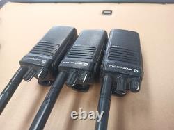 Motorola XPR 3300 UHF 403-512 MHz, radio bidirectionnelle à 16 canaux, lot de 3, vendu en l’état