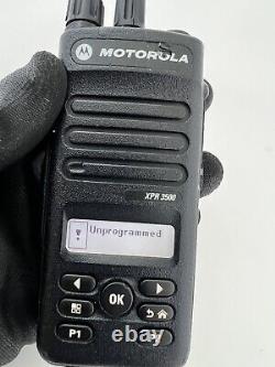 Motorola XPR 3500 Radio bidirectionnelle AAH02RDH9JA2AN avec batterie (SANS antenne) Expédition RAPIDE