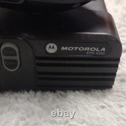 Motorola XPR 4350 Radio bidirectionnelle mobile/embarquée avec microphone MPN XPR 4350