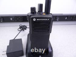 Motorola XPR 7350e AAH56JDC9WA1AN Radio bidirectionnelle VHF Walkie Talkie avec chargeur