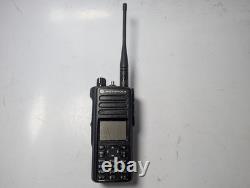 Motorola XPR 7550e radio bidirectionnelle AAH56RDN9WA1AN avec batterie et antenne
