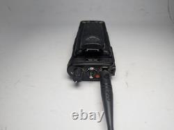 Motorola XPR 7550e radio bidirectionnelle AAH56RDN9WA1AN avec batterie et antenne