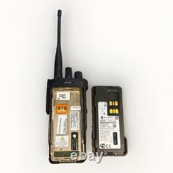 Motorola XPR 7580 avec batterie et antenne