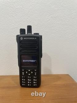 Motorola XPR 7580 radio bidirectionnelle avec Connect Plus, nouvelle batterie ! Sans antenne