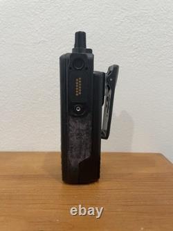 Motorola XPR 7580 radio bidirectionnelle avec Connect Plus, nouvelle batterie ! Sans antenne