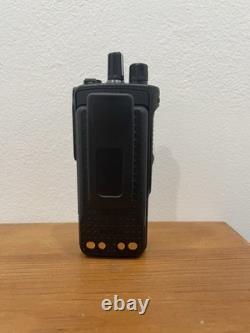Motorola XPR 7580 radio bidirectionnelle avec Connect Plus, nouvelle batterie ! Sans antenne