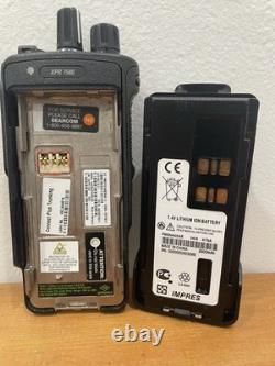 Motorola XPR 7580 radio bidirectionnelle avec Connect Plus, nouvelle batterie ! Sans antenne