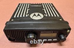 Motorola XTL1500 (136-174 MHz) radio mobile bidirectionnelle VHF / P25 M28KSS9PW1AN