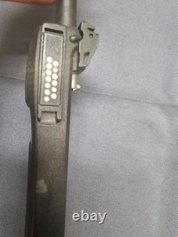 Motorola XTS2500 136-174 MHz VHF Radio Bidirectionnel H46KDD9PW5BN avec Chargeur