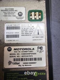 Motorola XTS2500 136-174 MHz VHF Radio Bidirectionnel H46KDD9PW5BN avec Chargeur