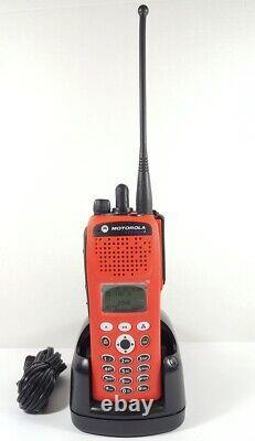 Motorola XTS2500 III 700 800 MHz P25 Digital Trunking Two Way Radio H46UCH9PW7BN
<br/>
      <br/>	 Motorola XTS2500 III 700 800 MHz P25 Radio bidirectionnel à voie numérique avec troncature