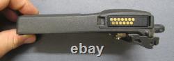 Motorola XTS2500 radio bidirectionnelle P25 VHF 136-174 MHz H46KDD9PW5BN avec chargeur