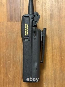 Motorola XTS2500 radio numérique portative bidirectionnelle VHF 136-174 MHz H46KDD9PW5BN