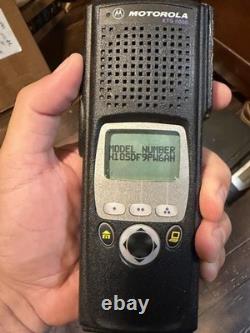 Motorola XTS5000 Modèle II UHF EMS Pompiers Radioamateur