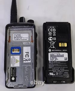 Motorola Xpr3500 Radio À Deux Voies Walkie Talkie Avec Antenne, Batterie, Pièces / Réparation