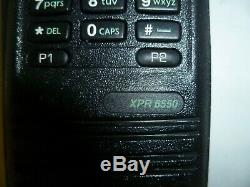 Motorola Xpr6550 Trbo 136-174 Mhz Vhf Radio À Deux Voies Avec Chargeur Aah55jdh9la1an