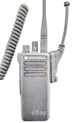 Motorola Xpr7350 Aah56rdc9ka1an Radio Deux Voies Avec Pmmn4050a Microphone