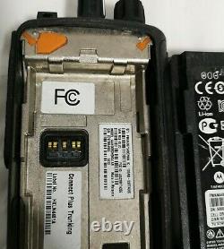 Motorola Xpr7550 Modèle Aah56rdn9ka1an Radio Dans Les Deux Sens Avec Pmnn4489a