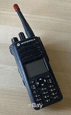 Motorola Xpr7550 Portable Two Way Radio Uhf Aah56rdn9ka1an As Is