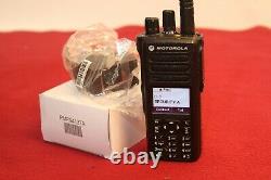 Motorola Xpr7580e Digital Radio 800/900mhz Avec Nouvelle Pièce Charger# Aah56ucn9wb1an