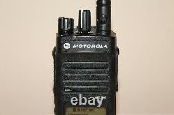 Motorola Xpr 3500 Uhf Digital (aah02rdh9ja2an) Radio À Deux Sens Avec Accessoires